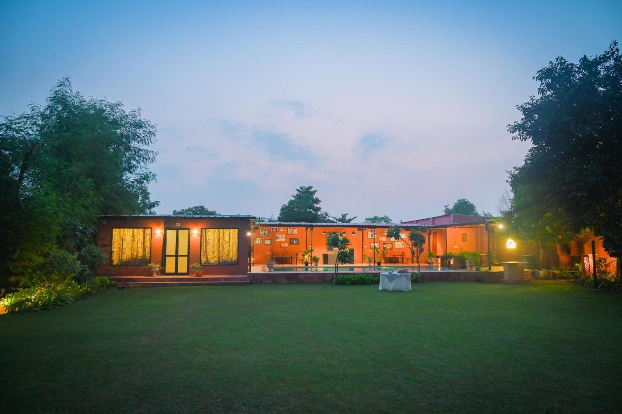 Om Kanta Farms Jaipur Exterior photo